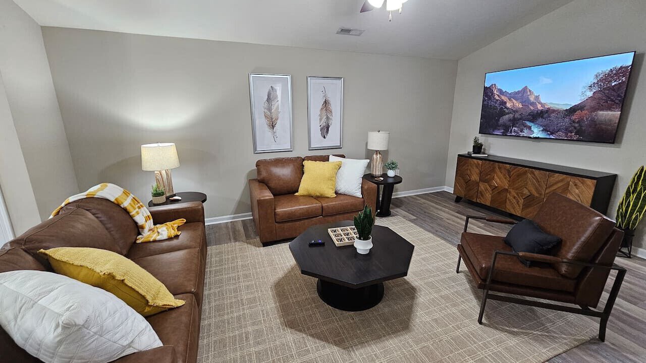 Photo of Livingroom in Hamilton