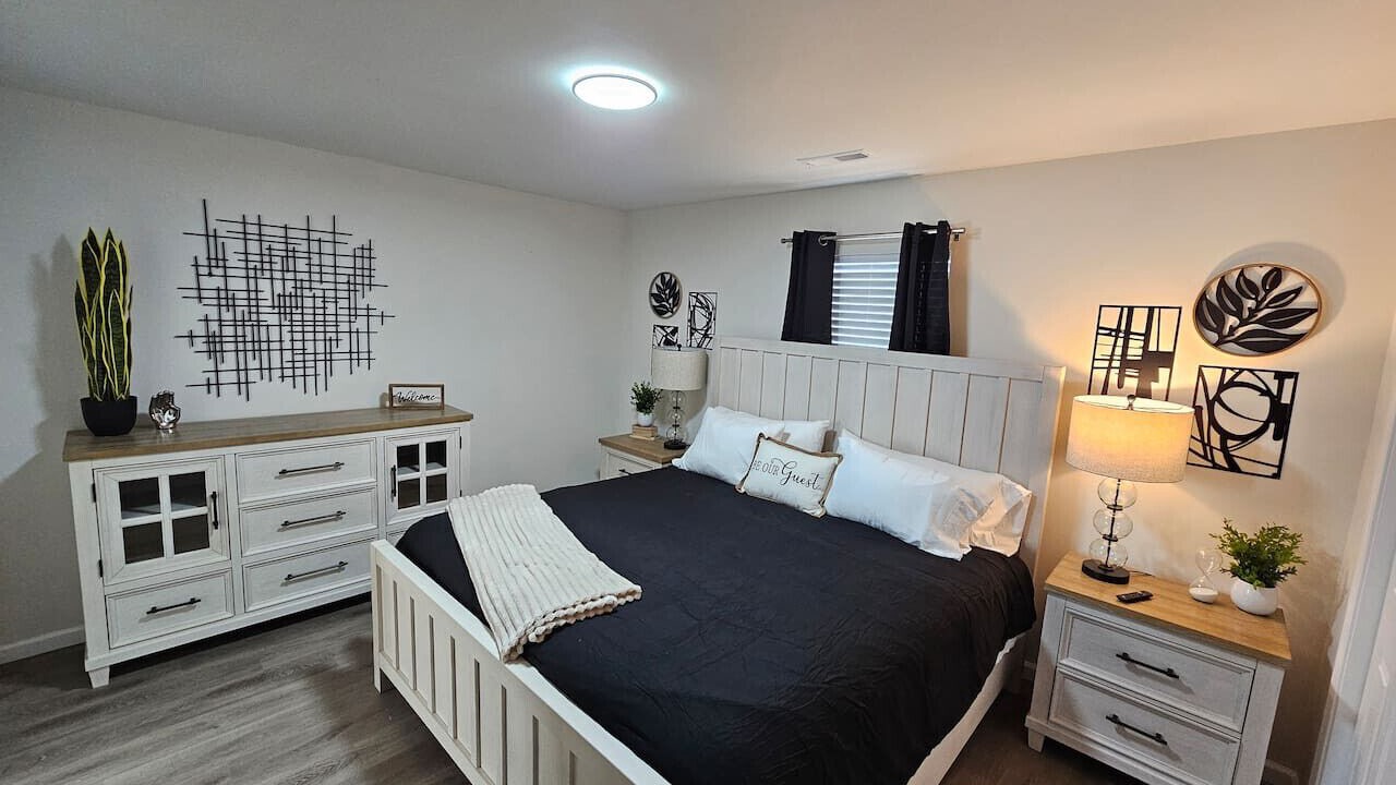 Photo of Bedroom in Middletown