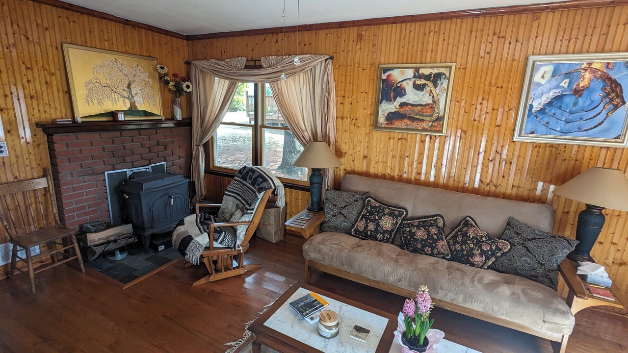 Photo of Livingroom in Ironia