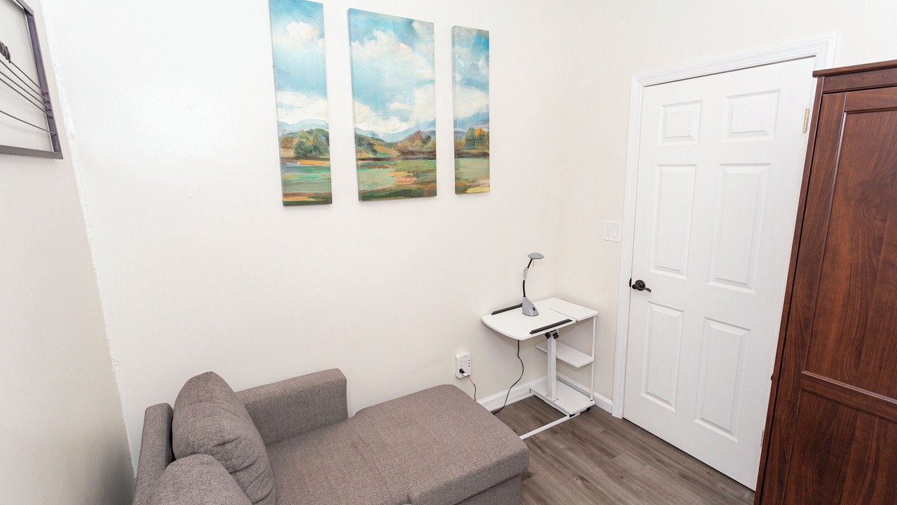 Photo of Livingroom in The Heights