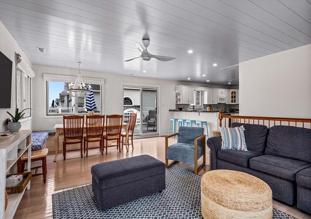 Photo of Livingroom in Avalon