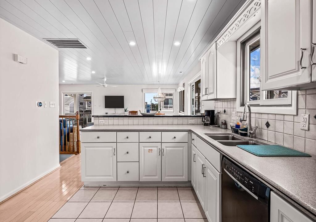 Photo of Kitchen in Avalon