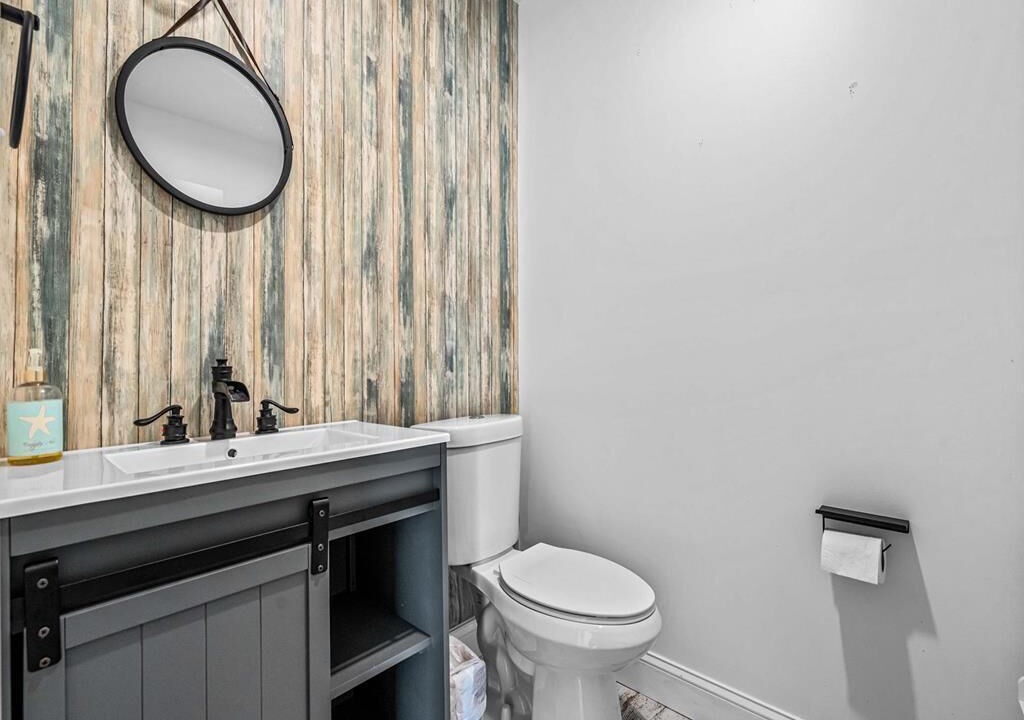 Photo of Bathroom in Avalon