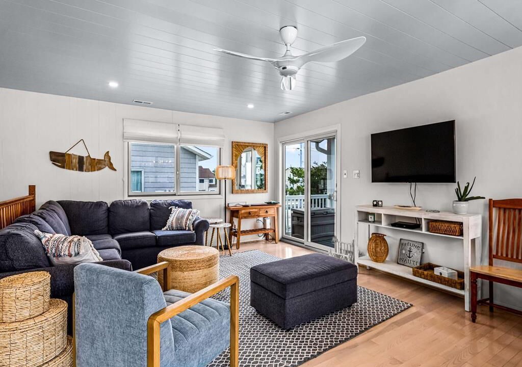 Photo of Livingroom in Avalon