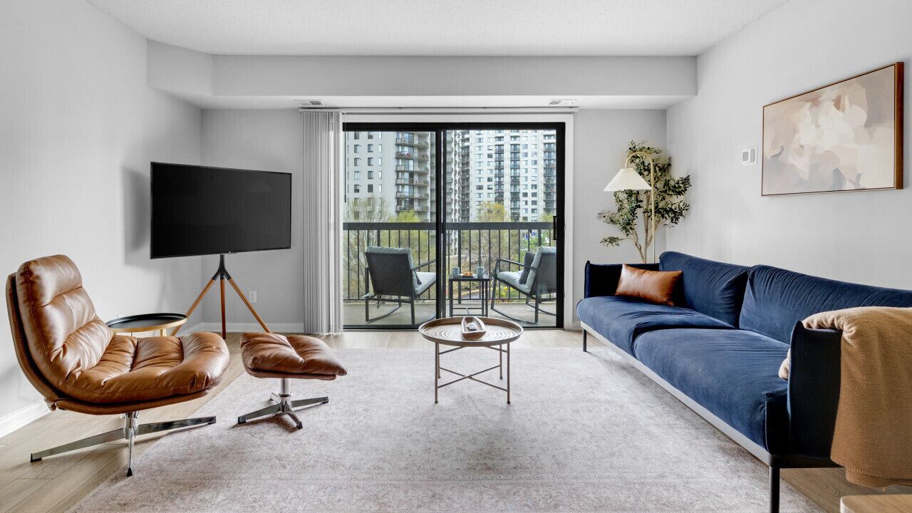 Photo of Bedroom in Crystal City