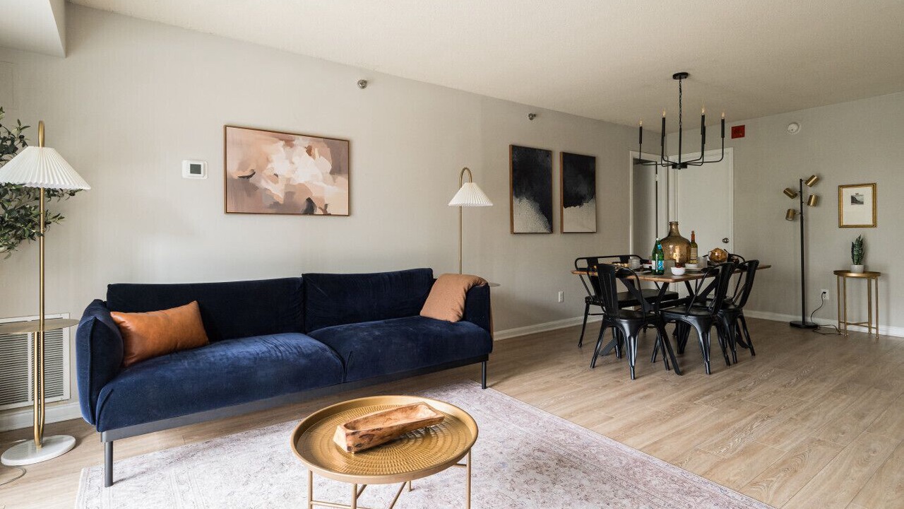 Photo of Bedroom in Crystal City