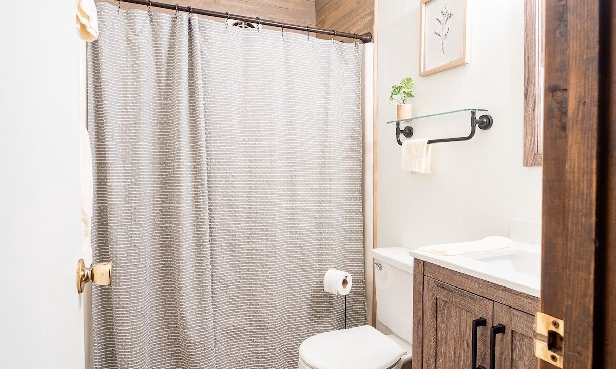 Photo of Bathroom in Acme