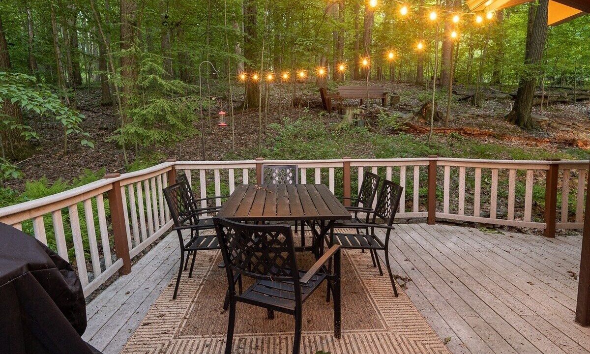 Photo of Outdoor in Acme