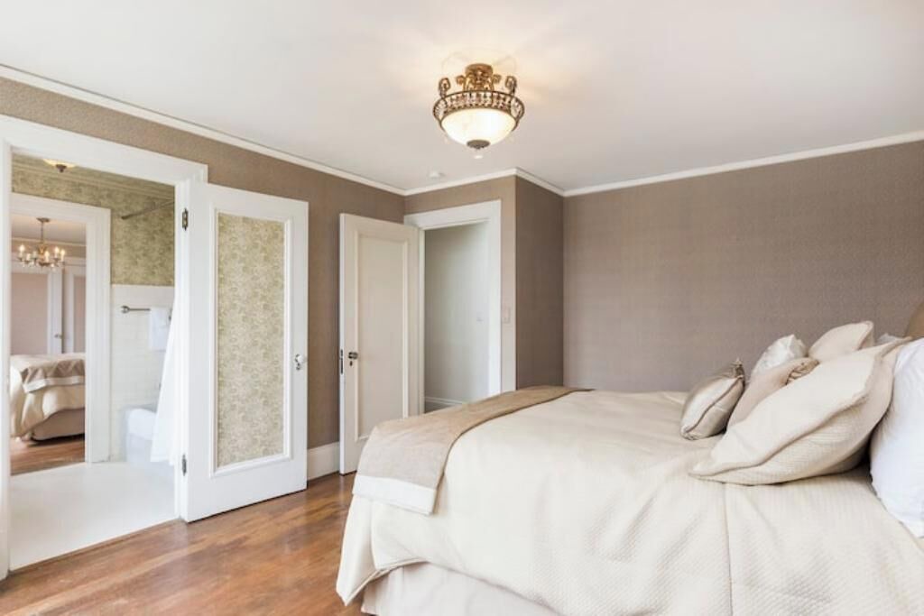 Photo of Bedroom in Central Park South