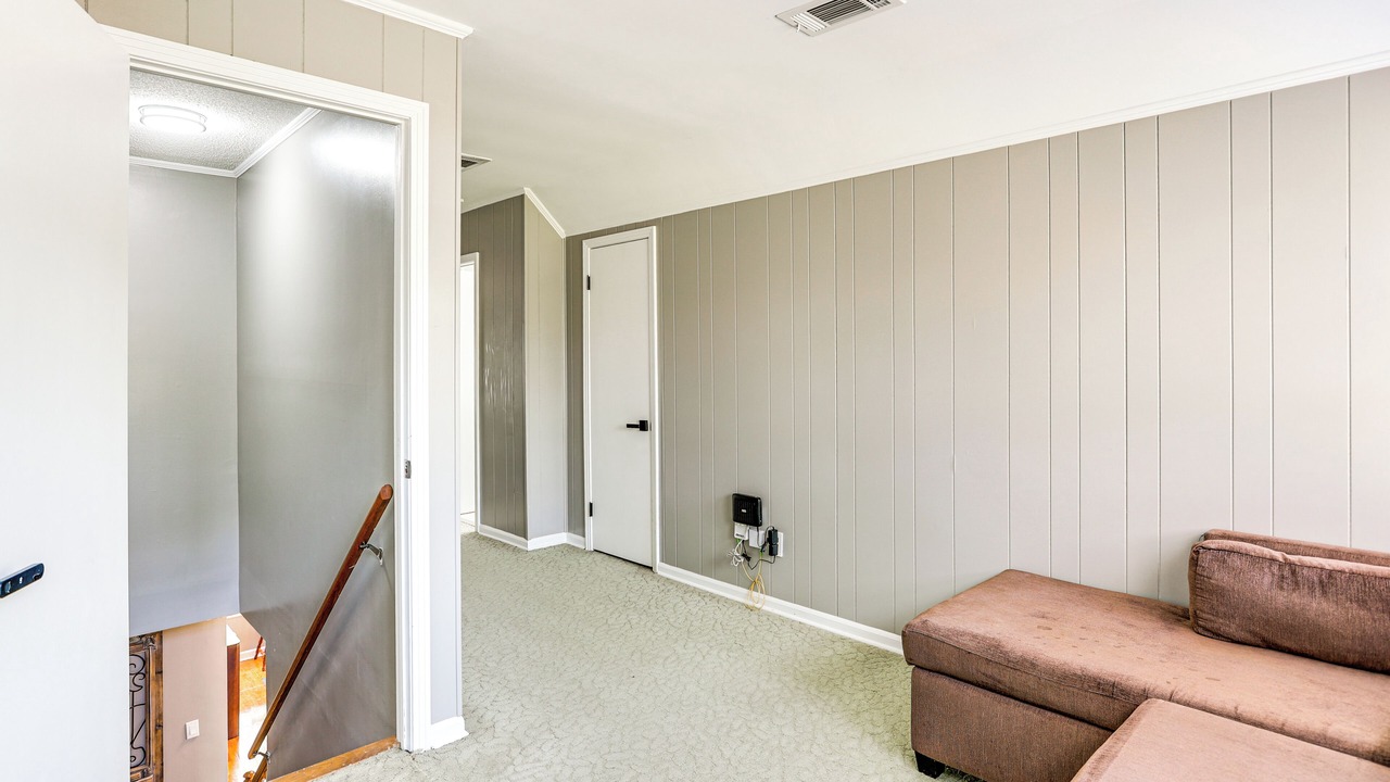 Photo of Livingroom in Mason
