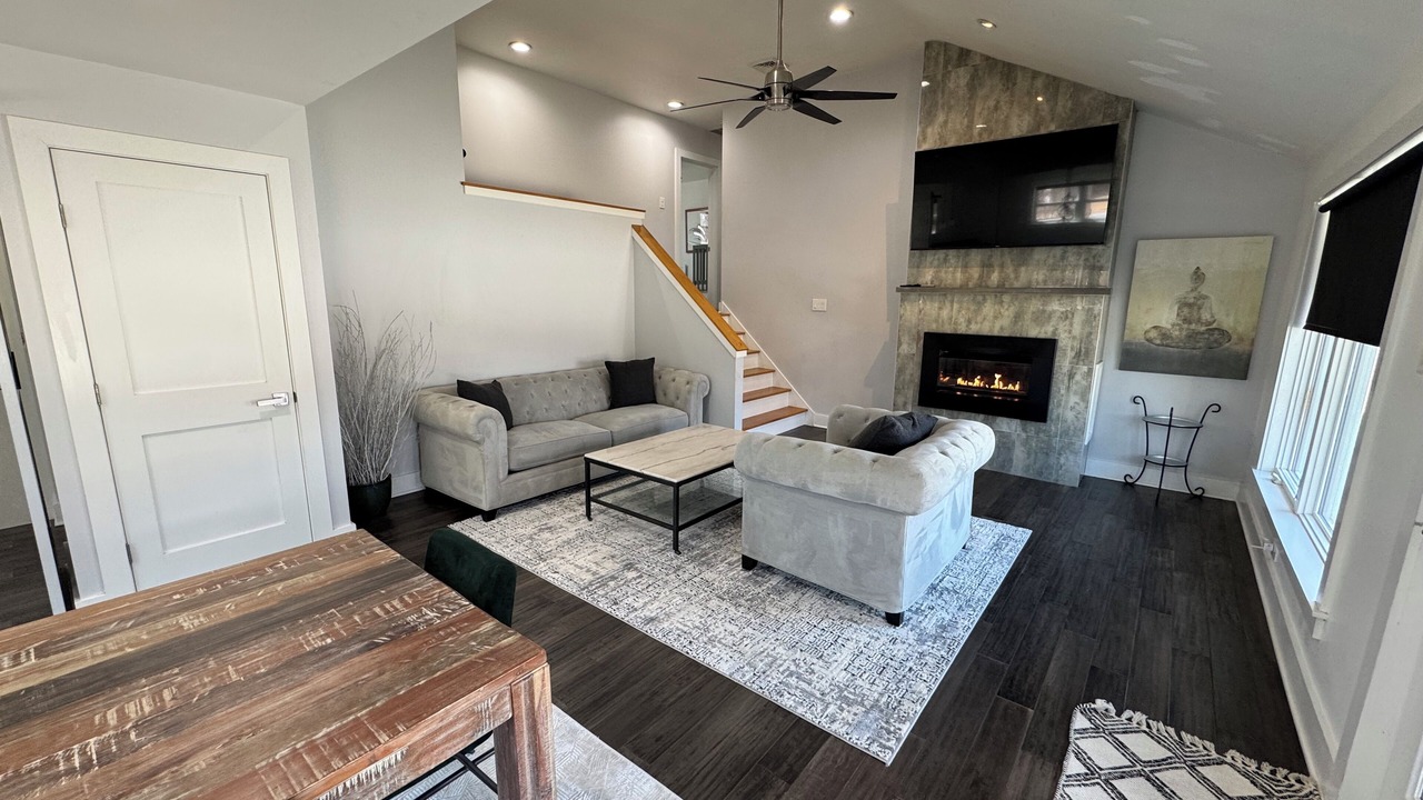 Photo of Livingroom in Manoa