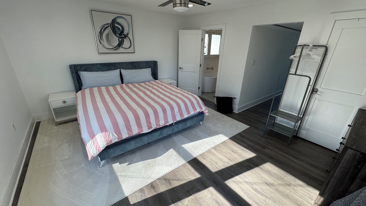 Photo of Bedroom in Manoa
