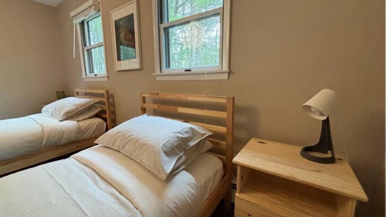 Photo of Bedroom in Highland Lake