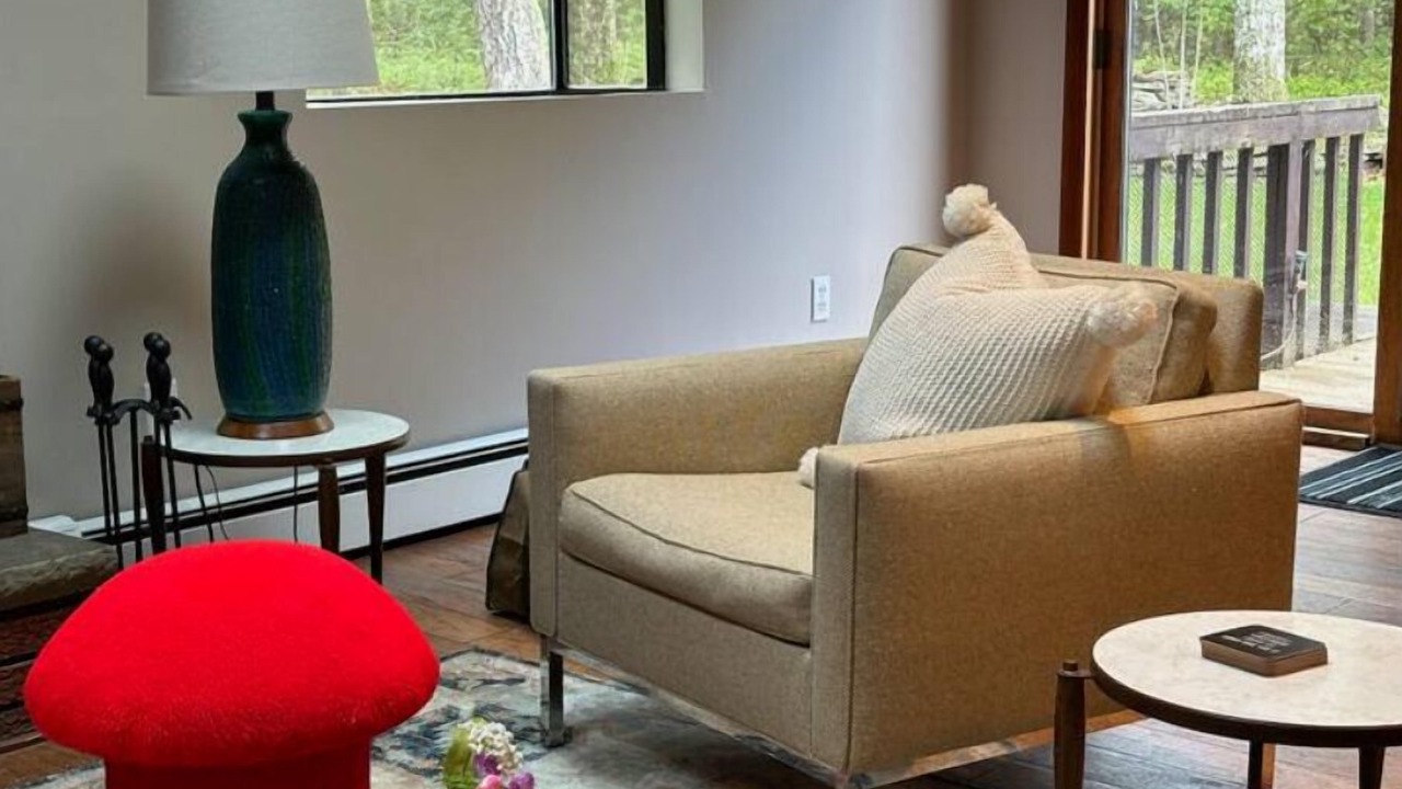 Photo of Livingroom in Highland Lake