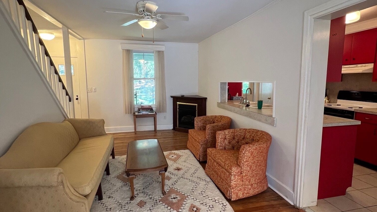 Photo of Livingroom in Blue Ridge Summit
