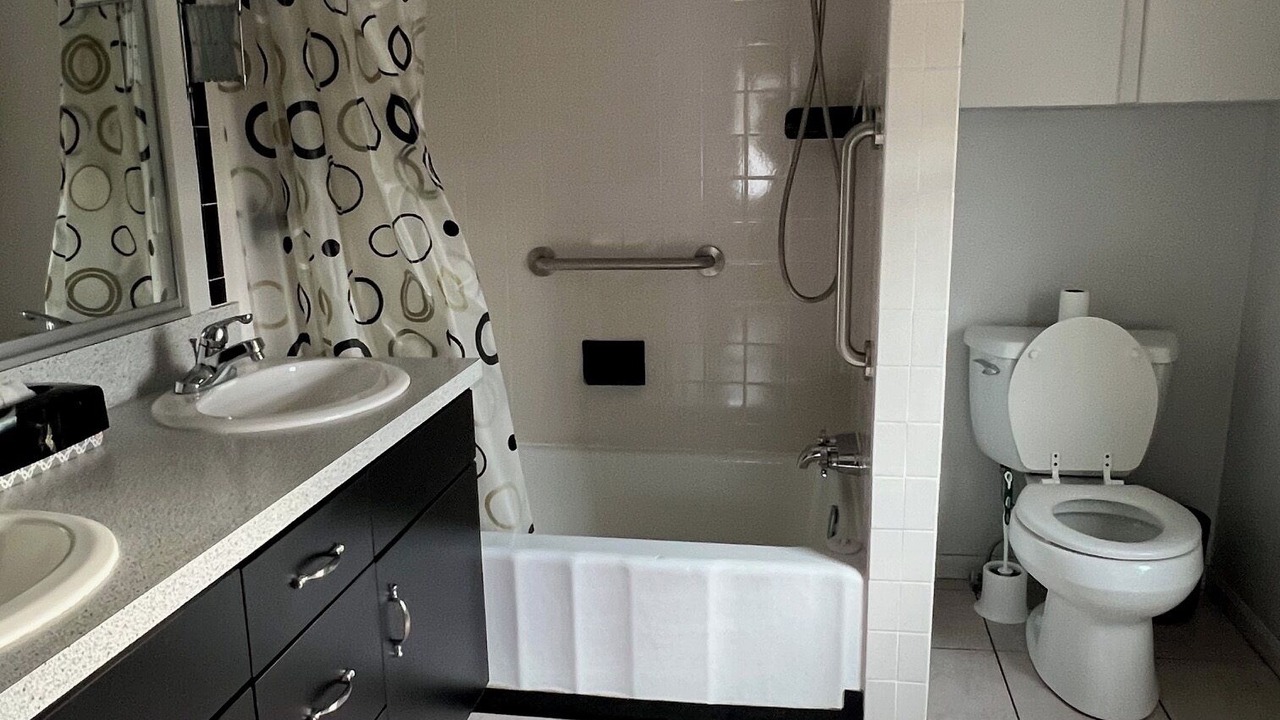 Photo of Bathroom in Blue Ridge Summit