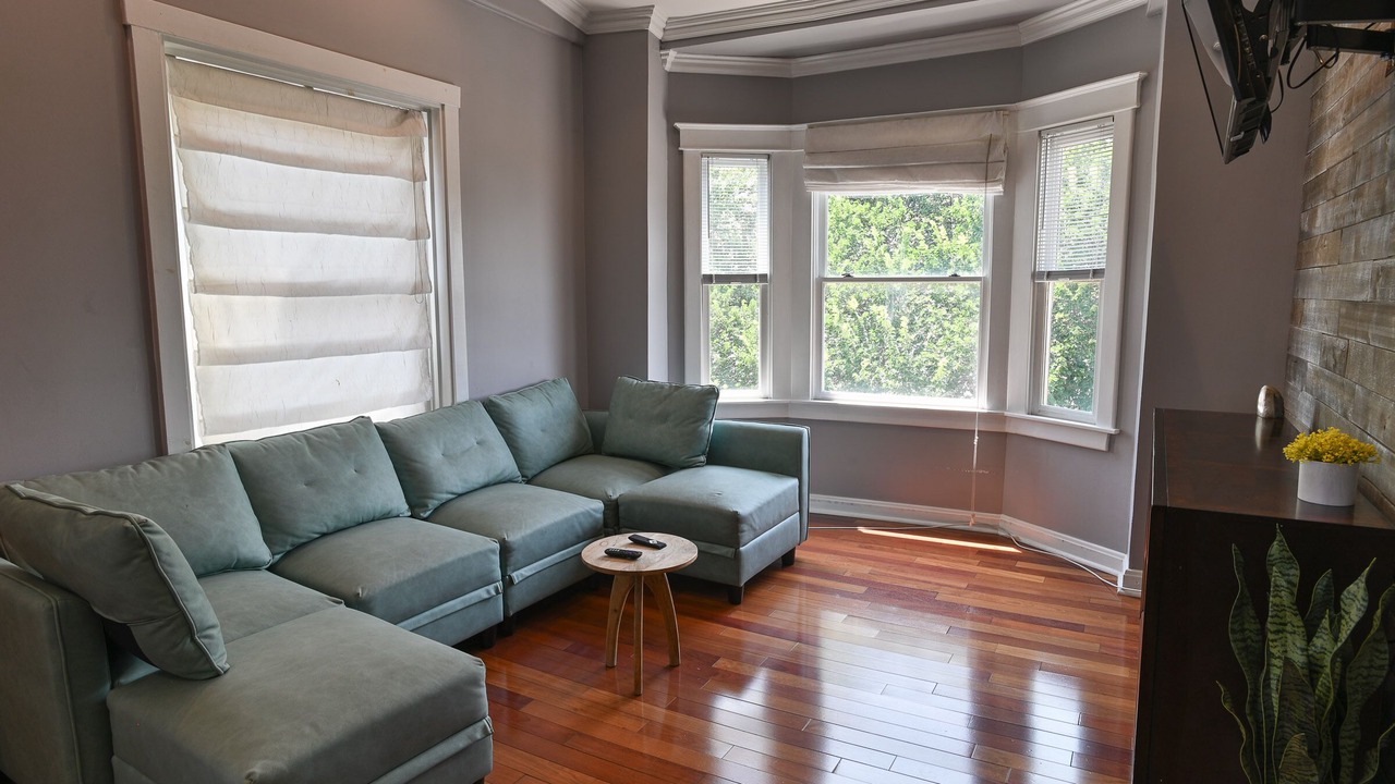 Photo of Livingroom in Harrisburg - Hershey