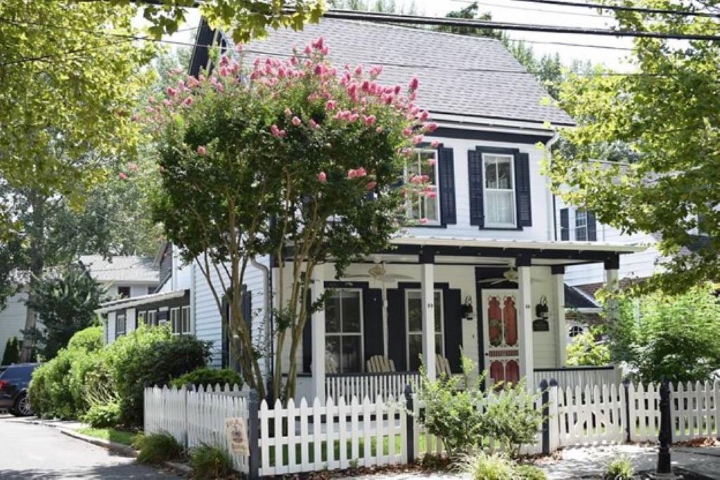 Photo of Outdoor in Village Green