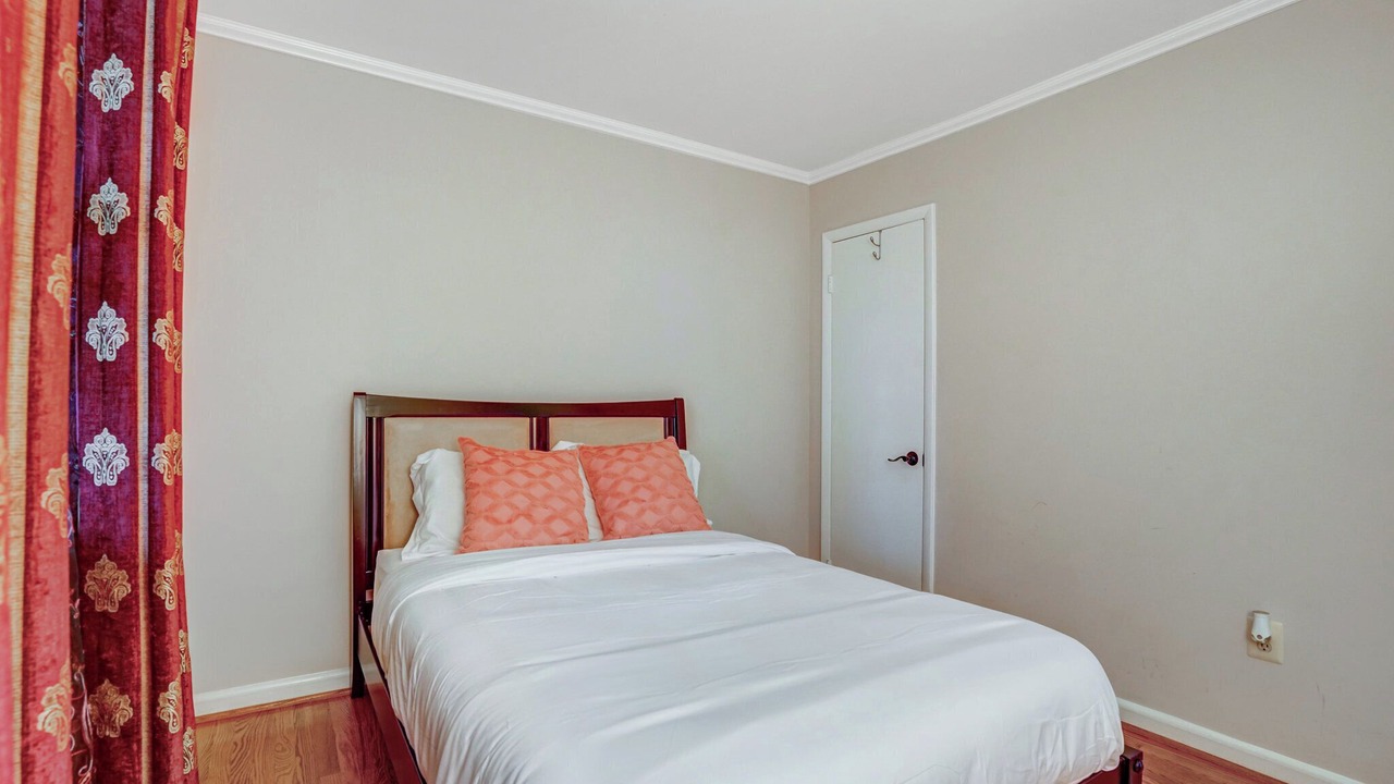 Photo of Bedroom in Aurora Highlands