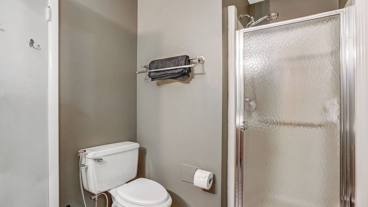 Photo of Bathroom in Aurora Highlands