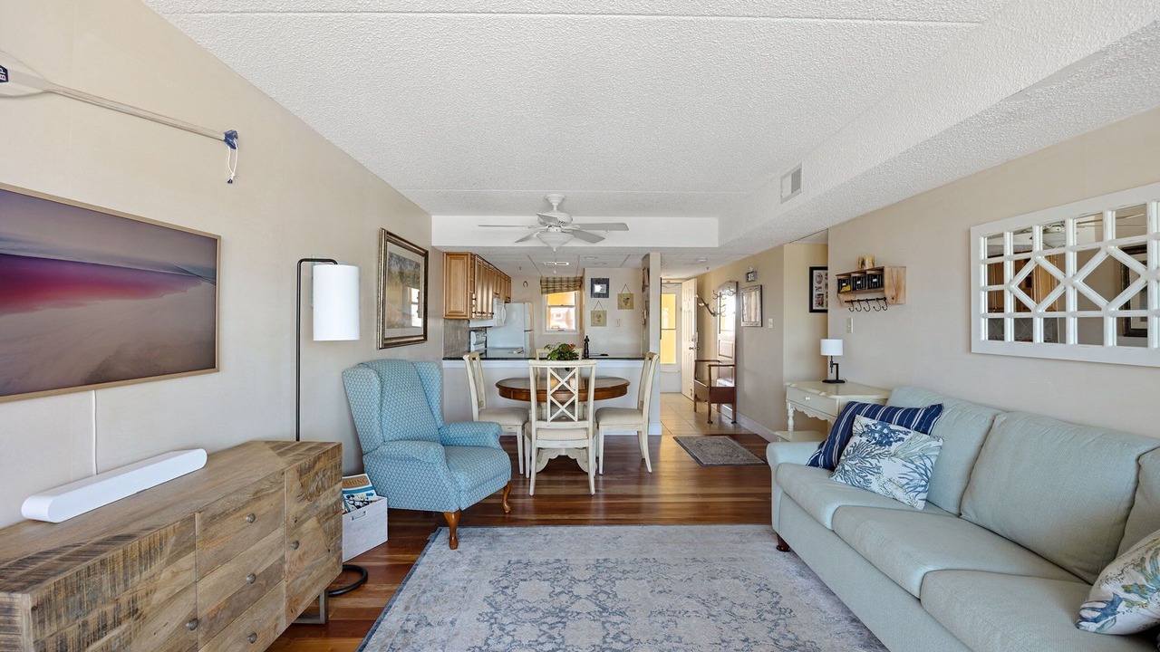 Photo of Livingroom in Avalon