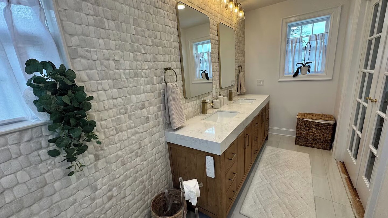 Photo of Bathroom in Long Branch