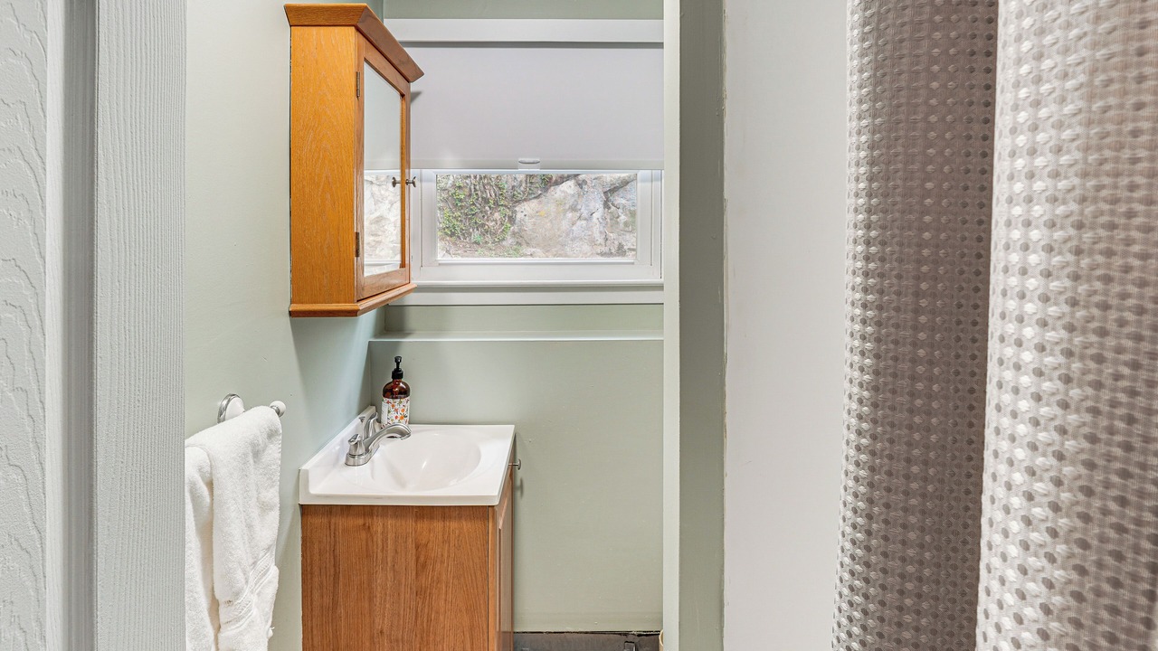 Photo of Bathroom in Highland Falls
