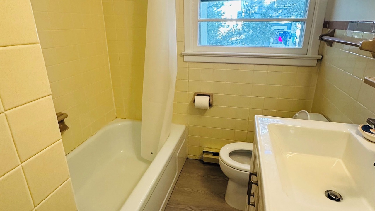 Photo of Bathroom in Barnegat Light