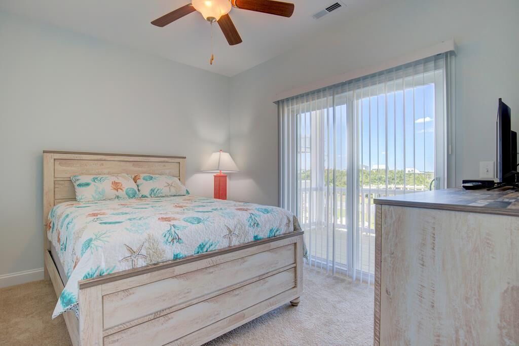 Photo of Bedroom in Cape Island