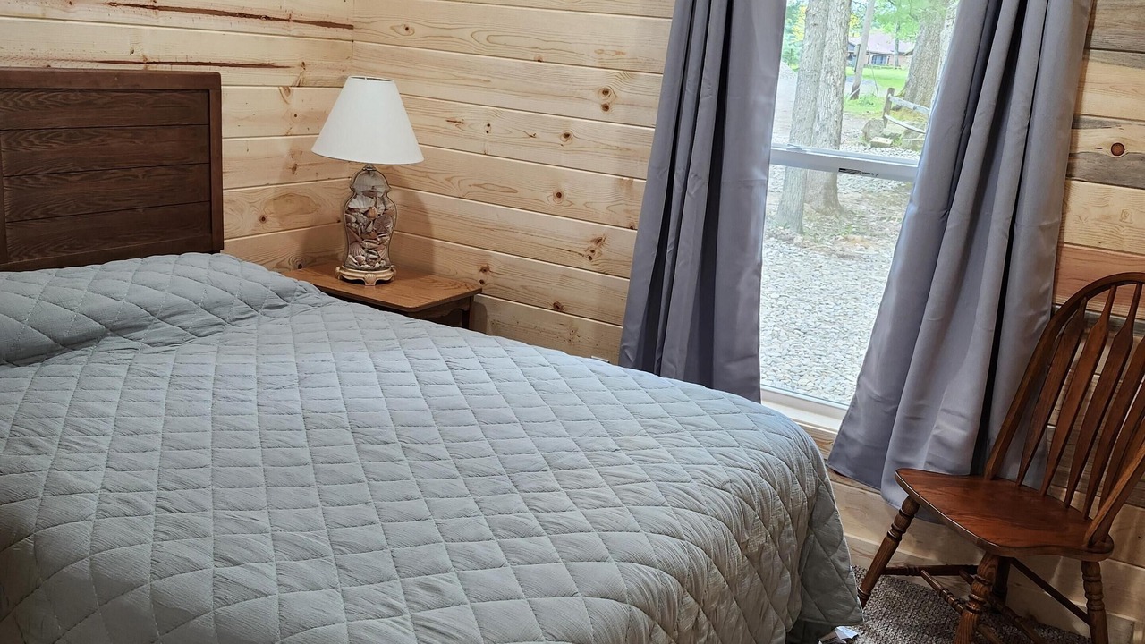 Photo of Bedroom in Tylersburg