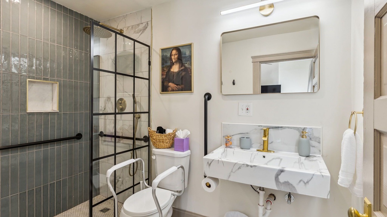 Photo of Bathroom in Hough