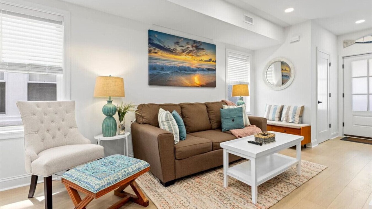 Photo of Livingroom in Ventnor City