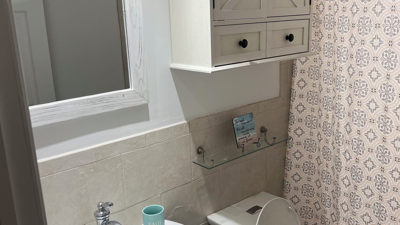 Photo of Bathroom in Stone Harbor
