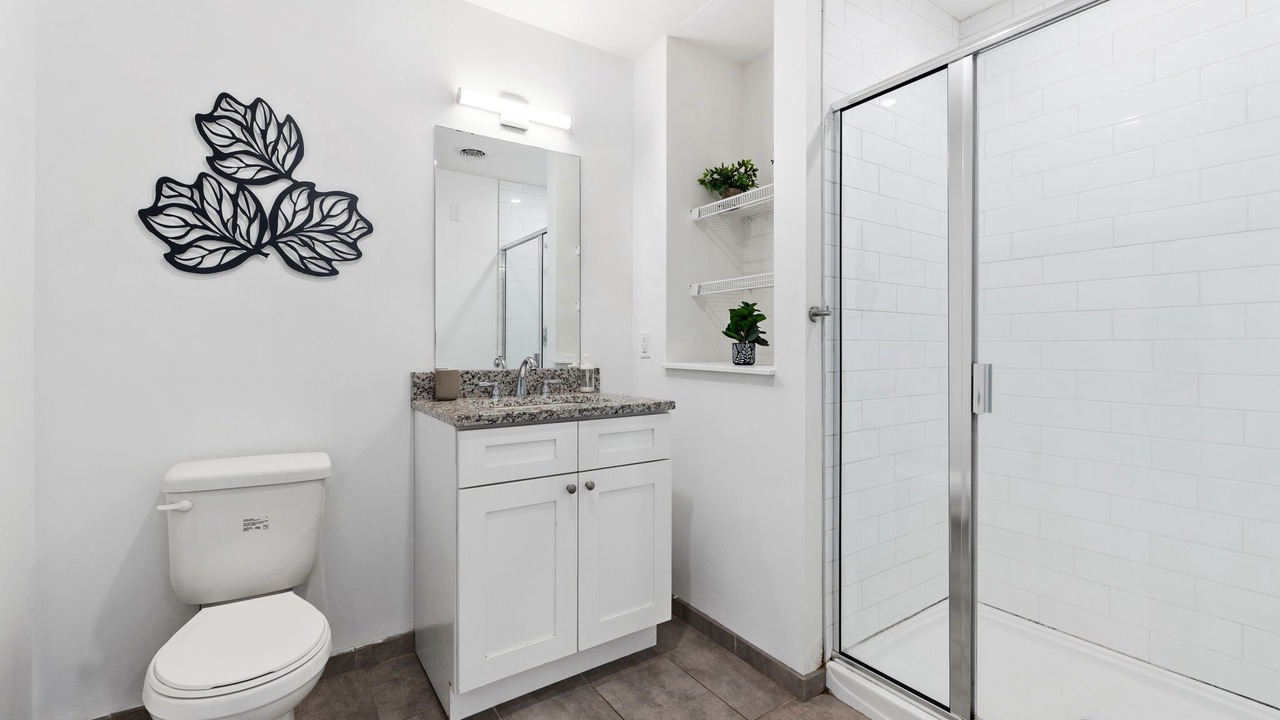 Photo of Bathroom in Downtown Pittsburgh