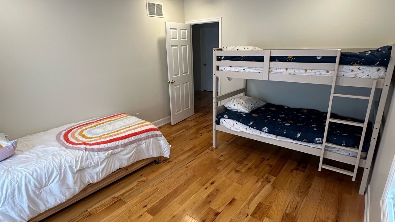 Photo of Bedroom in Ventnor City