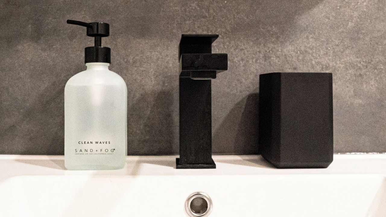 Photo of Bathroom in Central Business District
