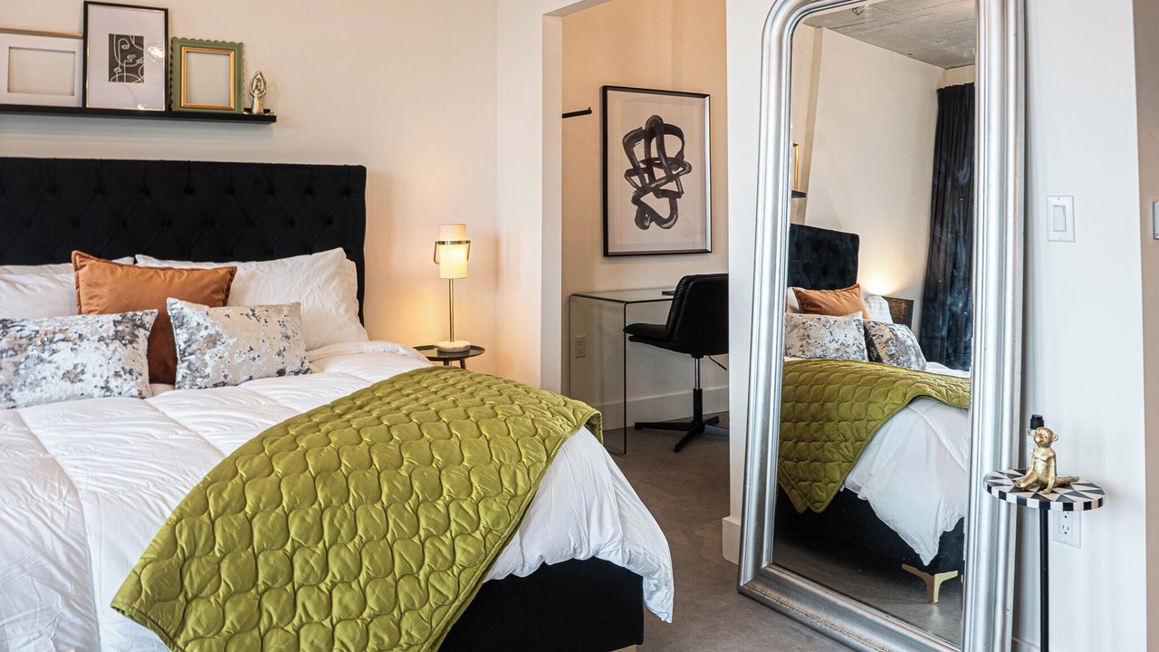 Photo of Bedroom in Central Business District