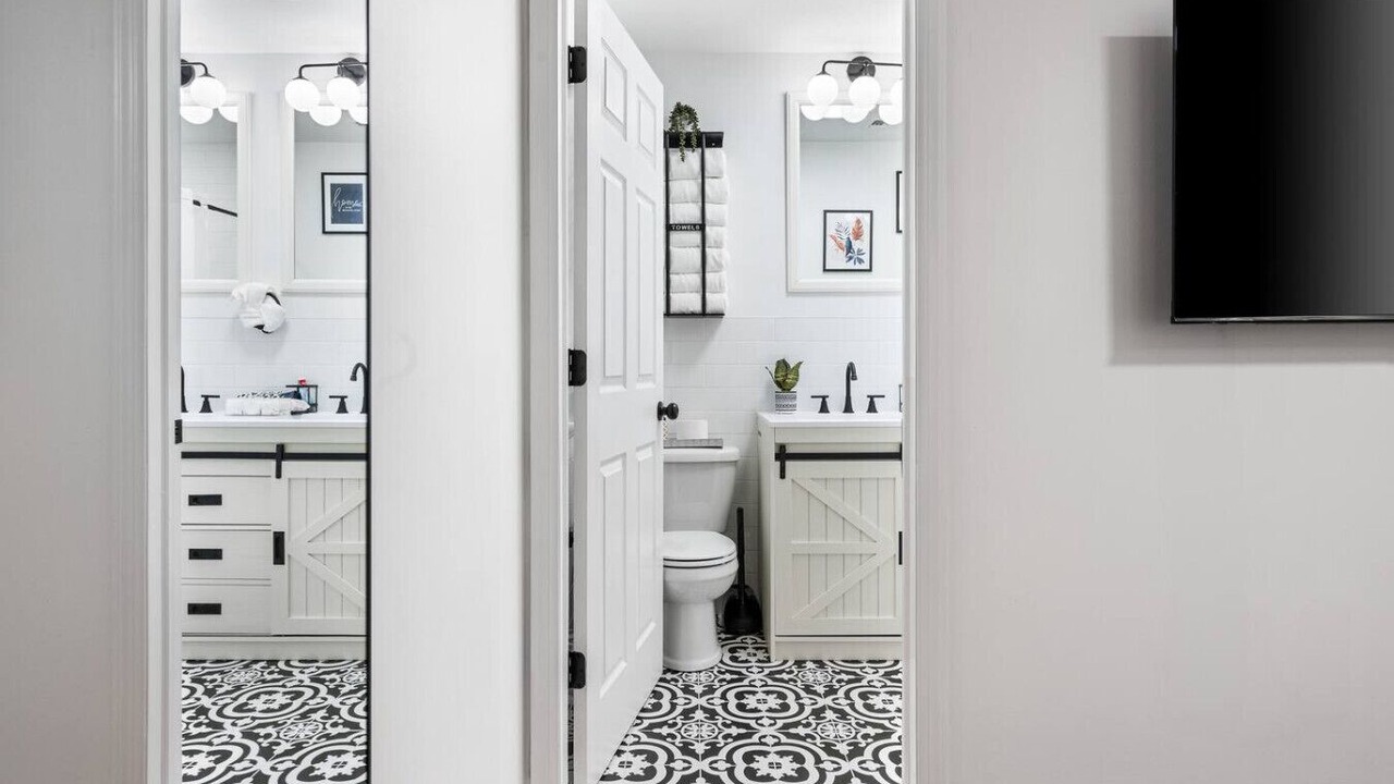 Photo of Bathroom in Constable Hook
