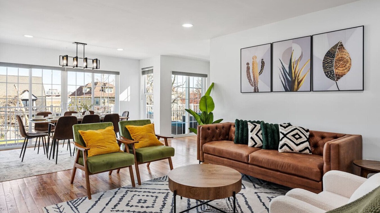 Photo of Livingroom in Constable Hook