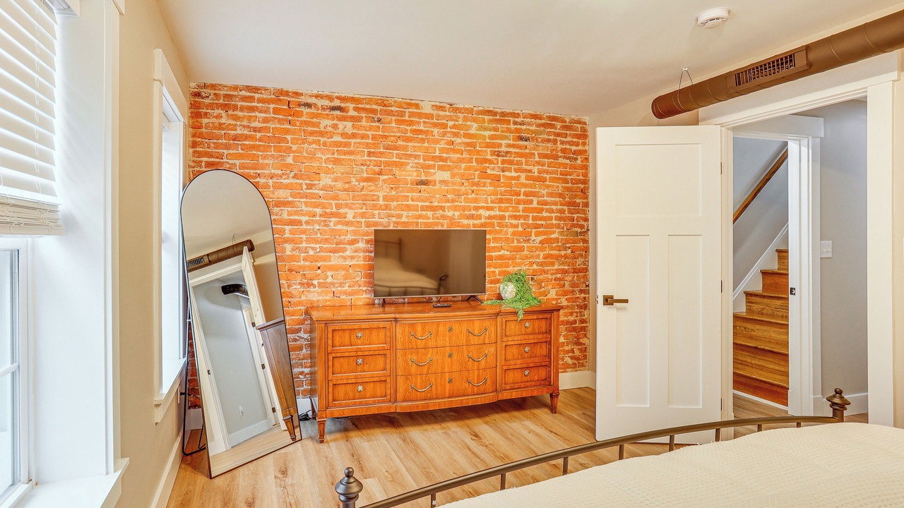 Photo of Bedroom in Columbia
