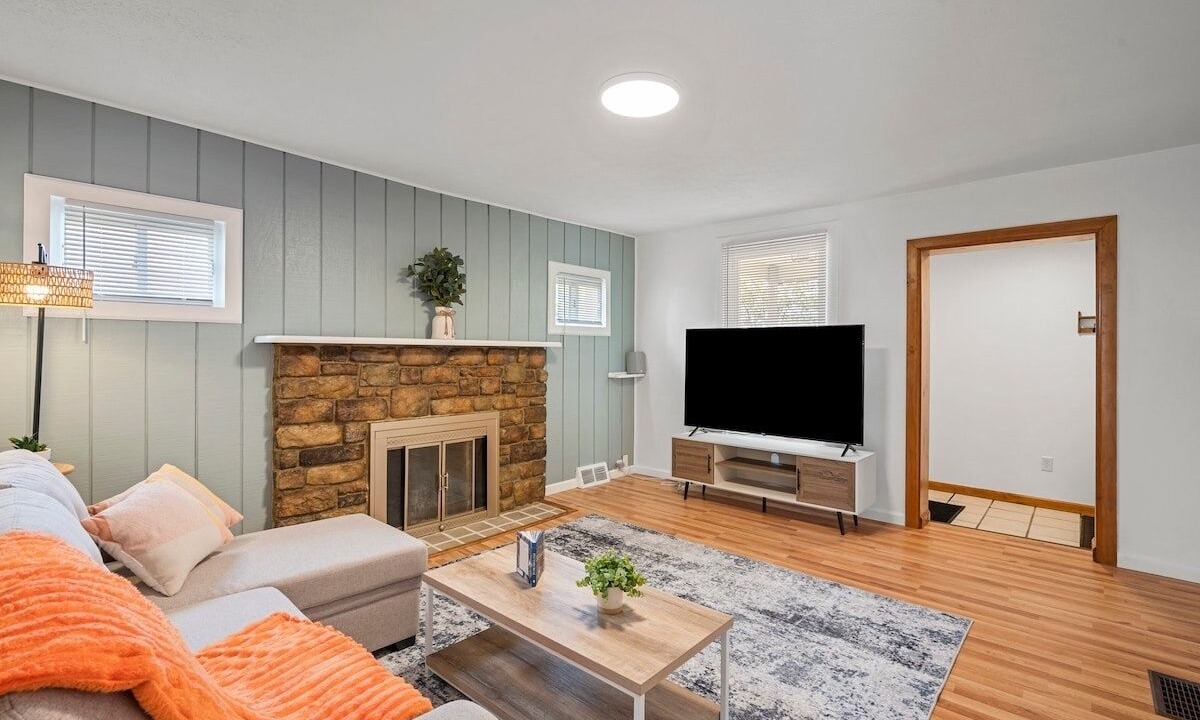 Photo of Livingroom in Natrona Heights