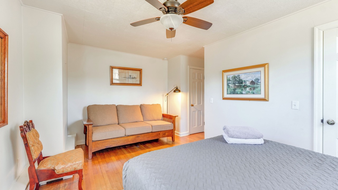 Photo of Bedroom in East Stroudsburg