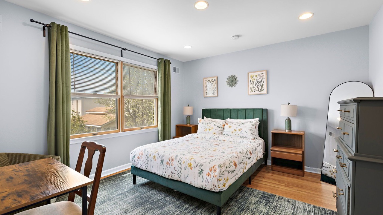 Photo of Bedroom in Lyndhurst