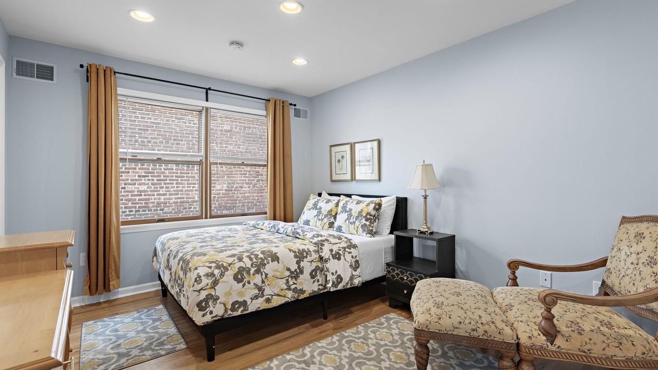 Photo of Bedroom in Lyndhurst