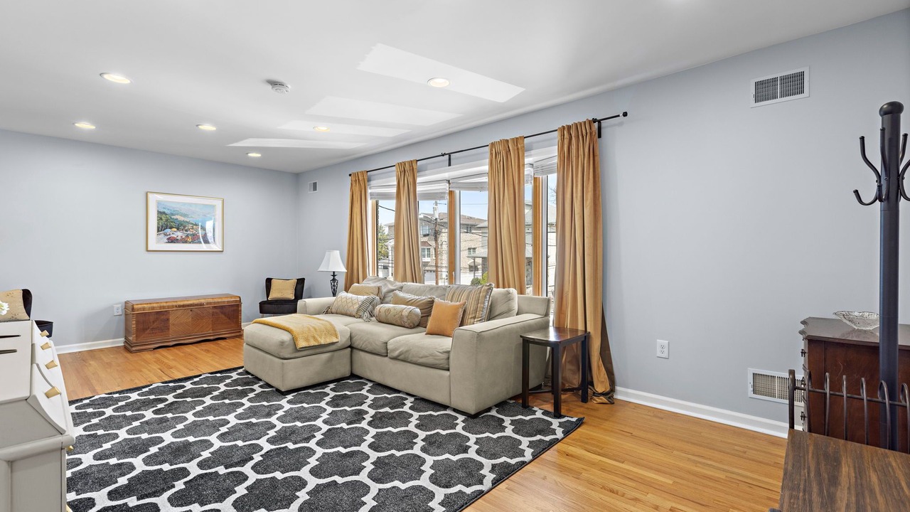 Photo of Livingroom in Lyndhurst