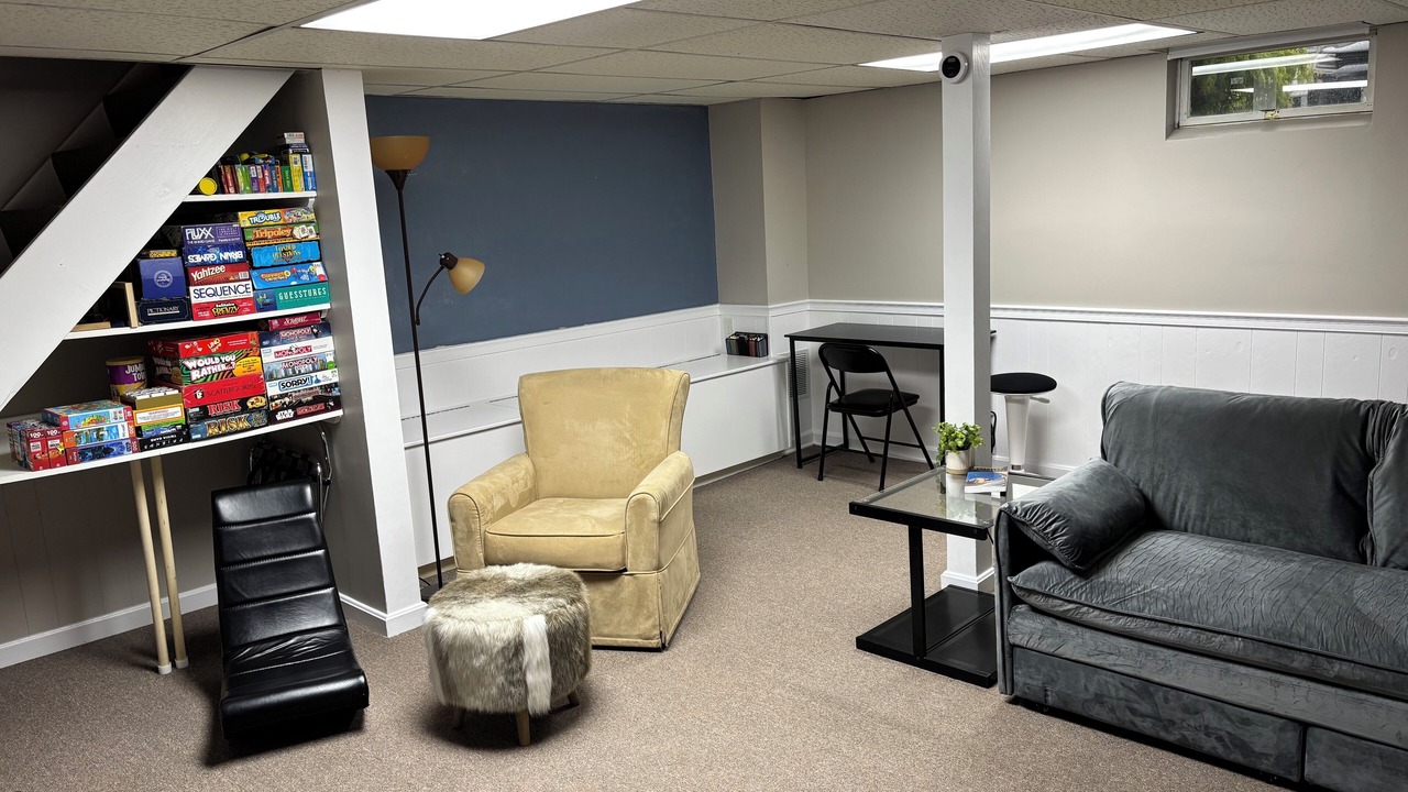 Photo of Bedroom in Greentown