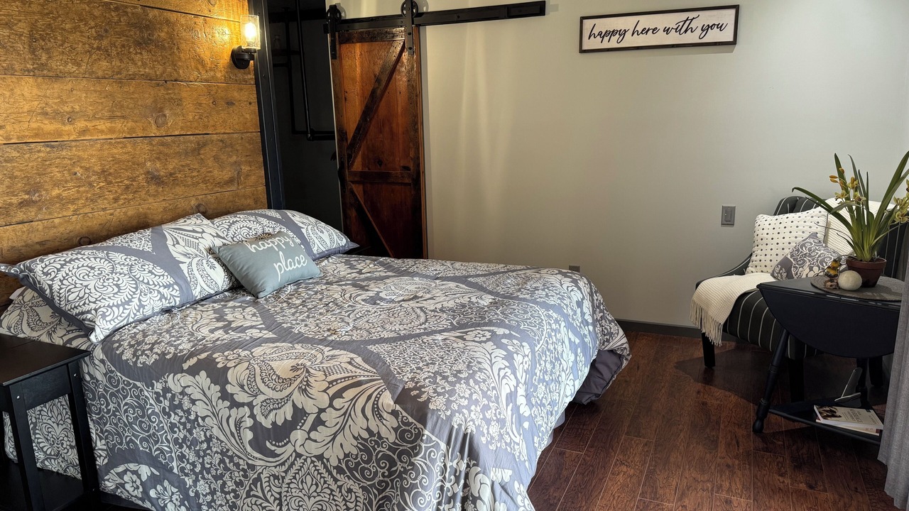 Photo of Bedroom in Lewisburg