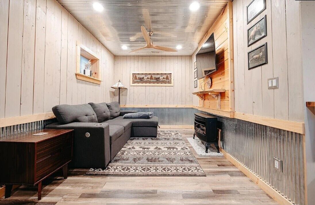 Photo of Livingroom in West Columbia