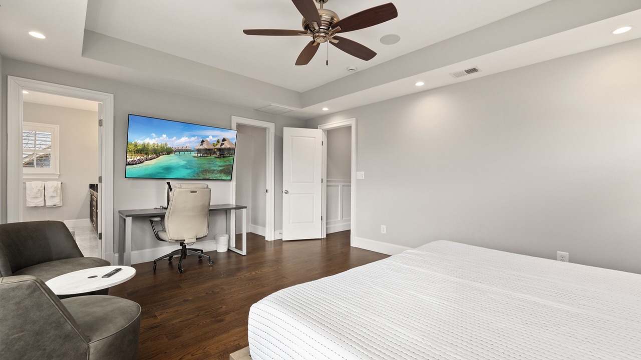 Photo of Bedroom in Virginia Square