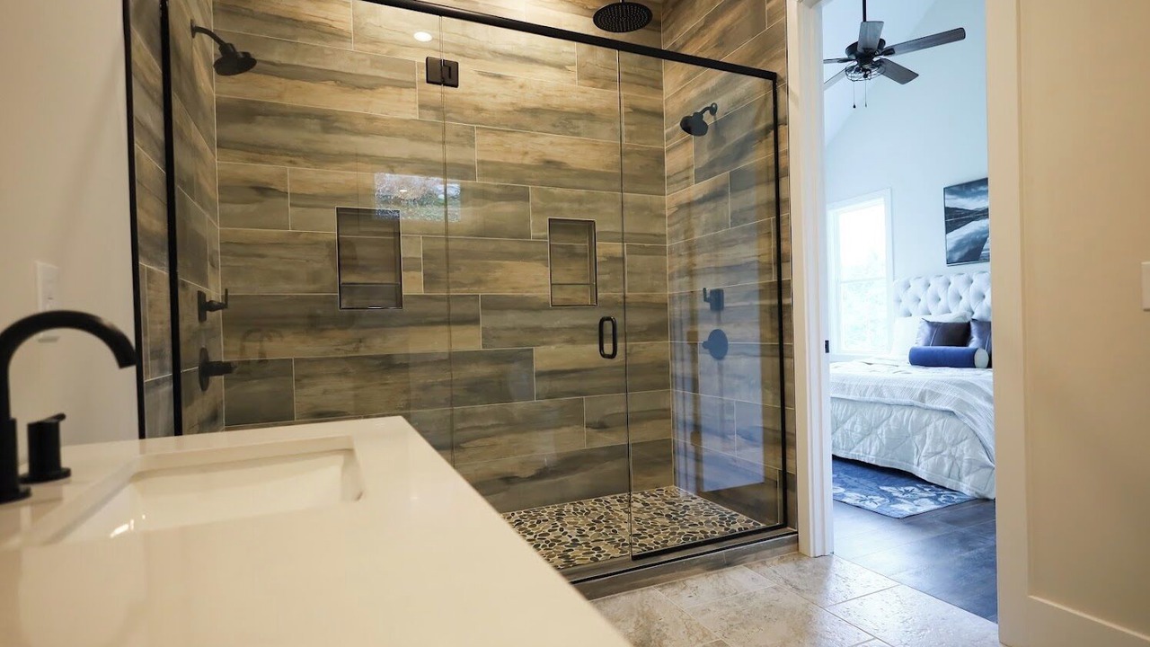Photo of Bathroom in Pittsburg